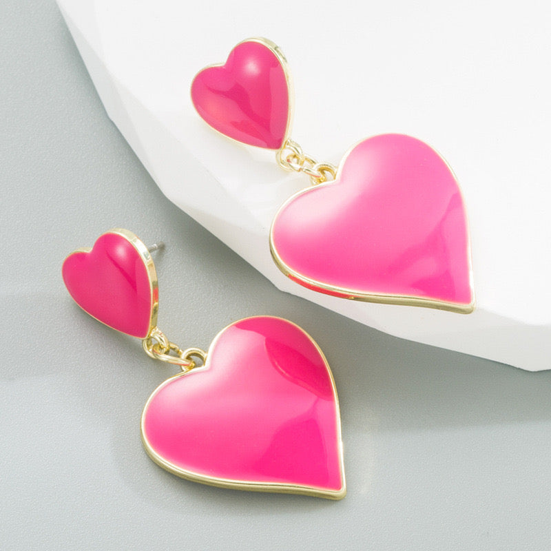 E2974 Aretes corazon aleacion barniz 4.3cm