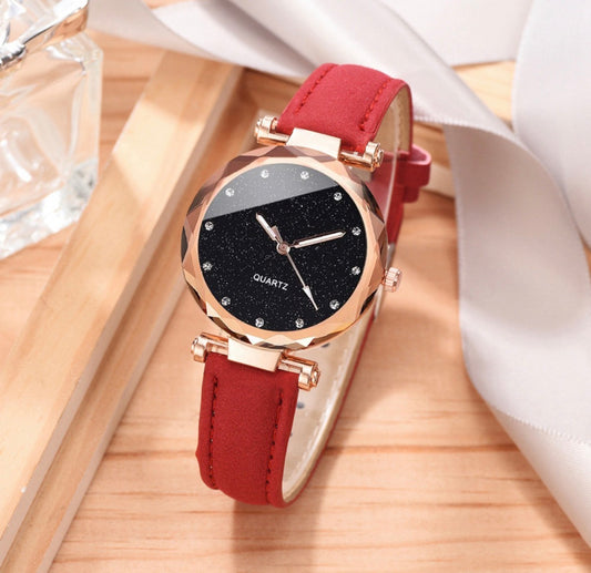 R187 reloj oscuro redondo hebilla cuero sintetico roja de mujer