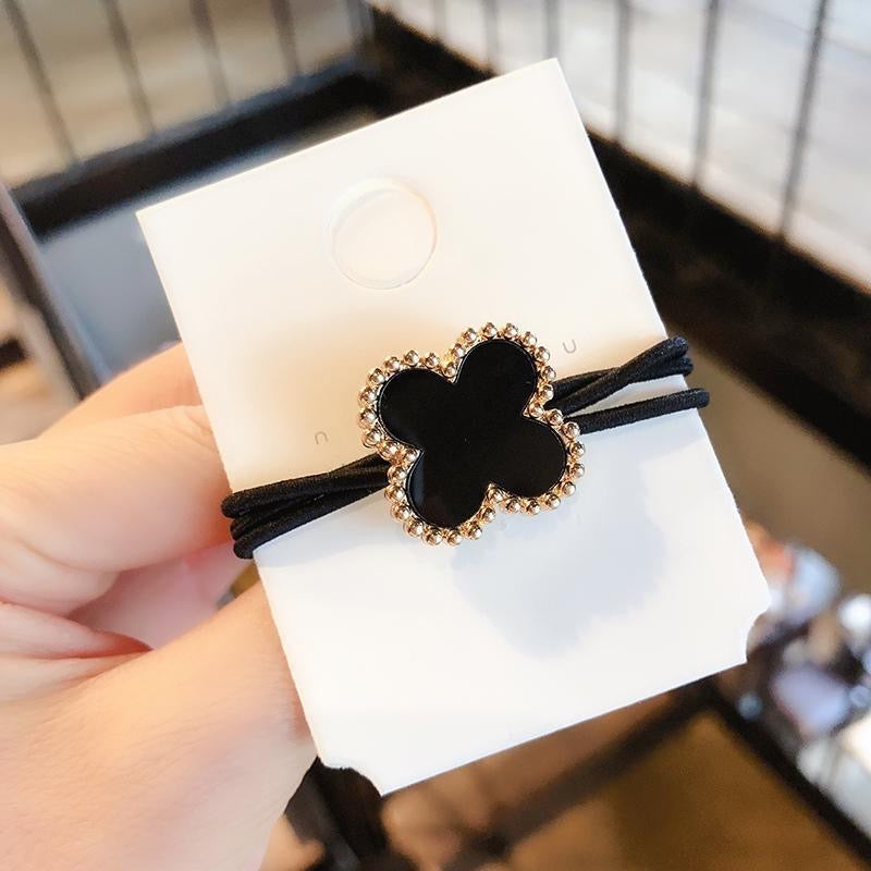 AC189 Liga para el cabello trebol 2.5cm