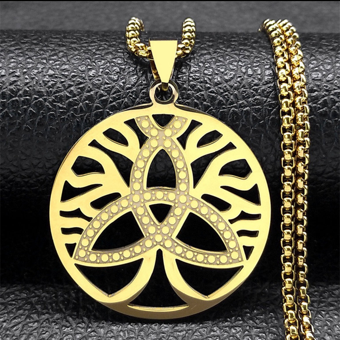 C1304 collar dorado circular nudo de bruja acero inoxidable