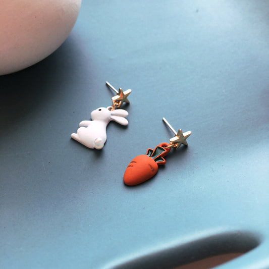 E2606 Aretes conejo zanahoria esmaltado poste de plata 2.5cm