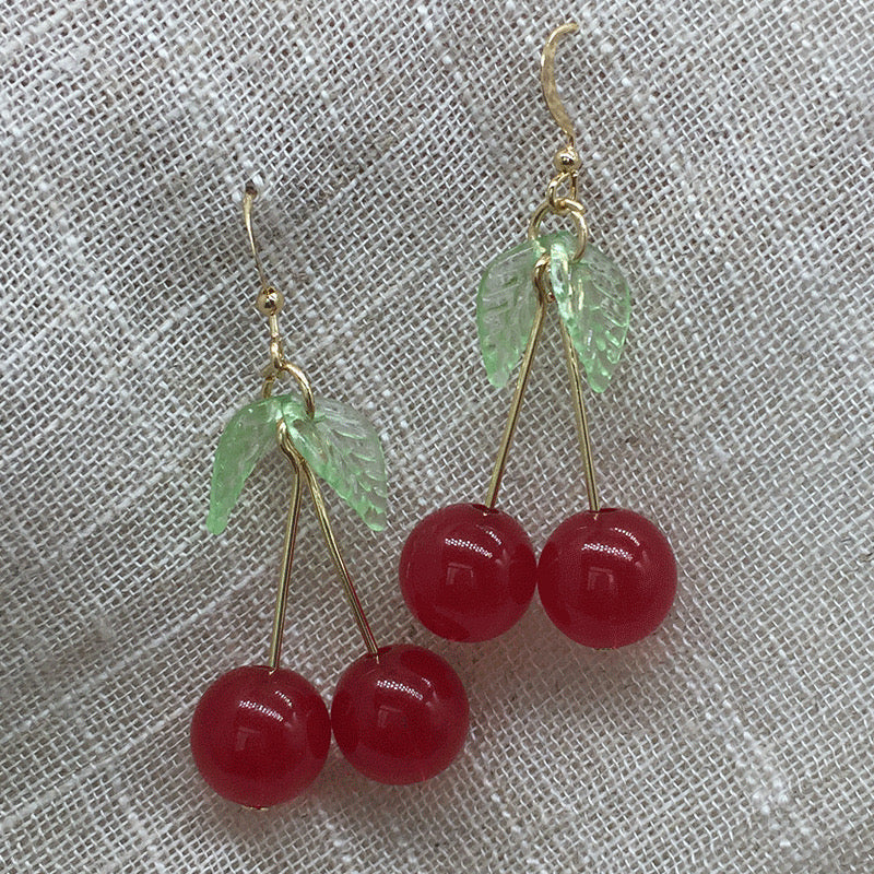 E3060 Aretes cereza resina hierro 5cm