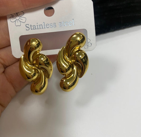 E5427 Aretes geométricos dorados acero inoxidable