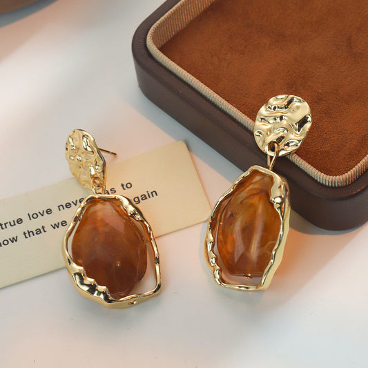 E3372 Aretes resina dorado 4.5cm