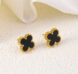 E2975 Aretes trebol acero de titanio 1cm