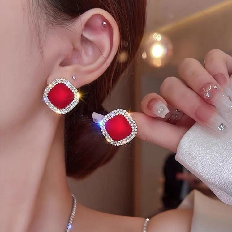 E5062 Aretes cuadro rojo contorno brillante aleacion 2cm