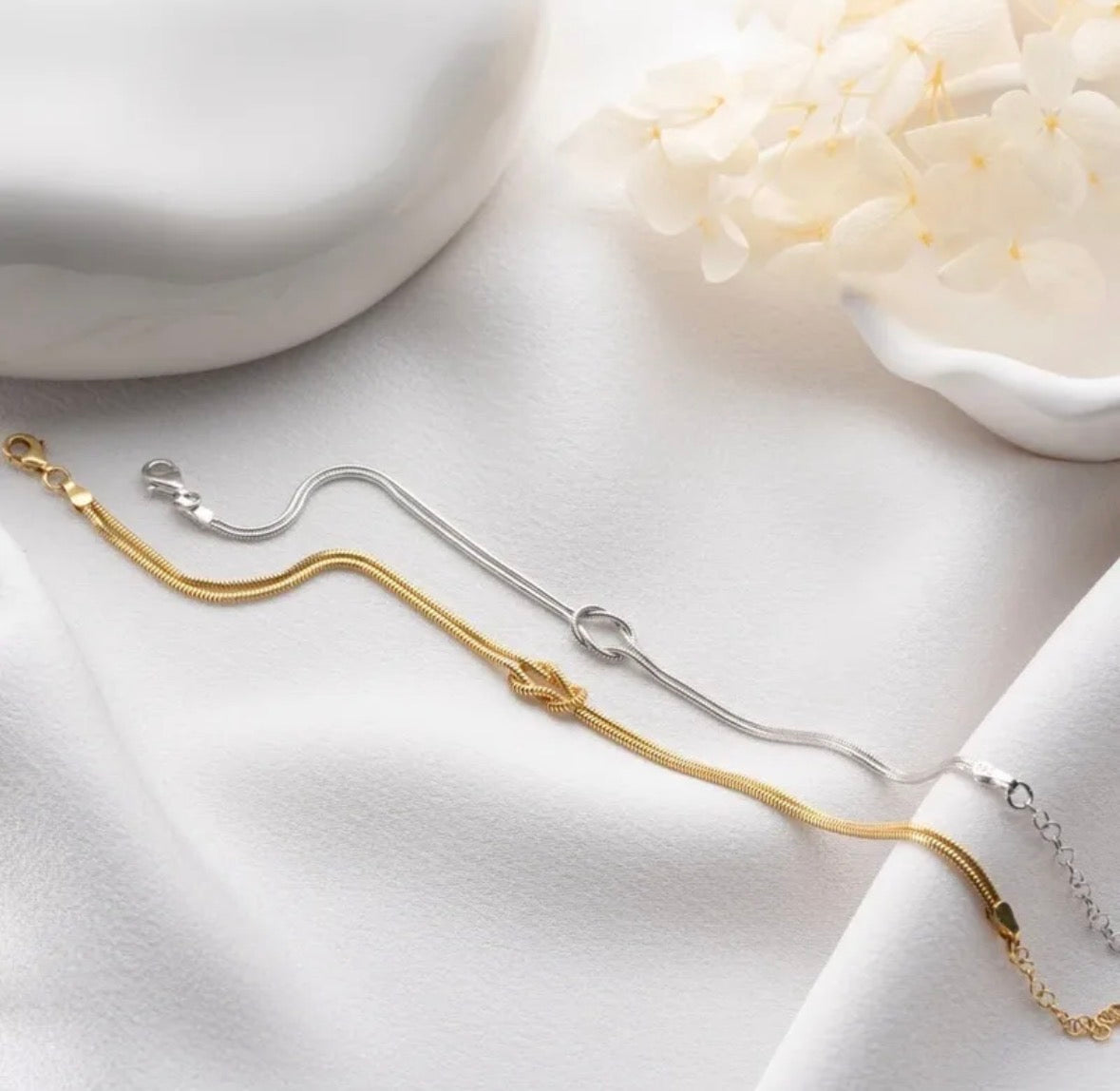 B623 Pulsera nudo dorada con plateado acero inoxidable 20cm