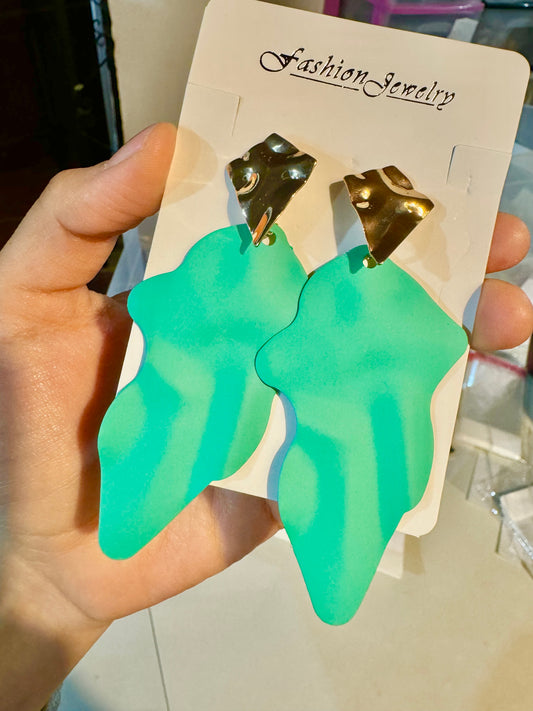 E151 Aretes grandes aleación pintura ligeros 9cm
