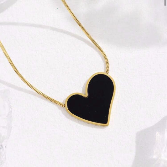 C767 collar corazón negro acero inoxidable 18k 26cm largo 2cm dije