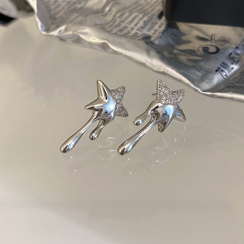 E2109 Aretes estrella plateadas zirconia