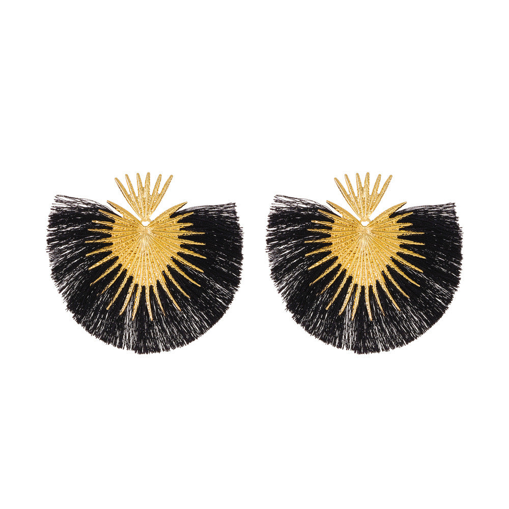 E7098N Aretes pico dorado y flecos negras en forma de abanico aleacion 9cm