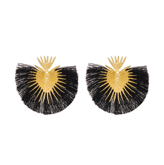 E7098N Aretes pico dorado y flecos negras en forma de abanico aleacion 9cm