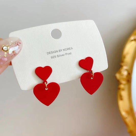 E4921 Aretes corazones rojos colgantes aleacion 3cm