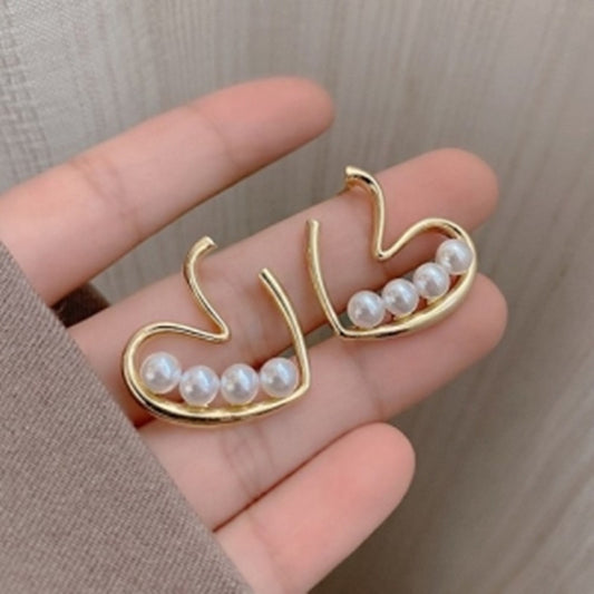 E2141 Aretes corazon perlas aleacion 2.5cm