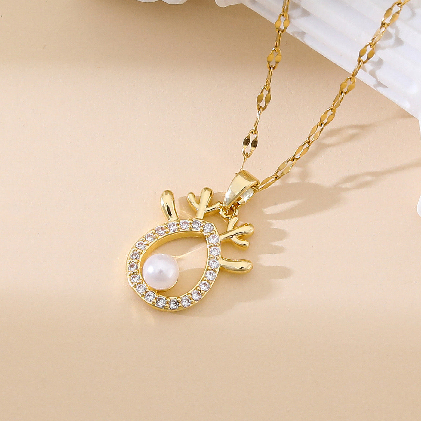 C921 collar reno de Navidad acero inoxidable chapado en oro de 18k 20cm largo 2.5cm dije