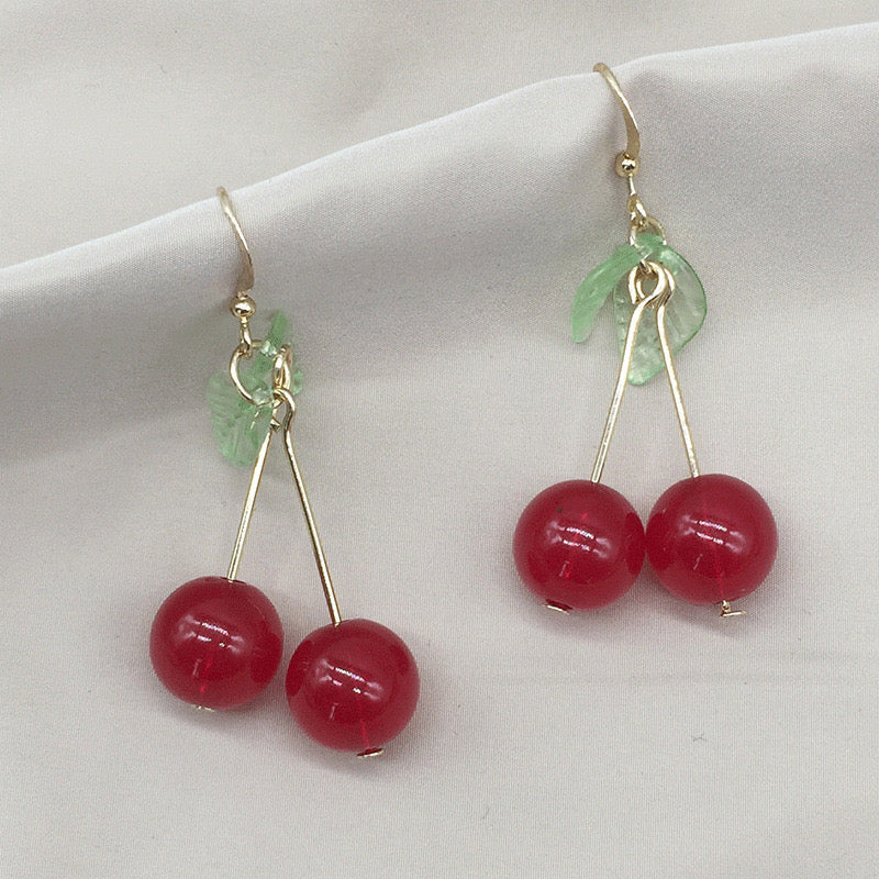 E3060 Aretes cereza resina hierro 5cm