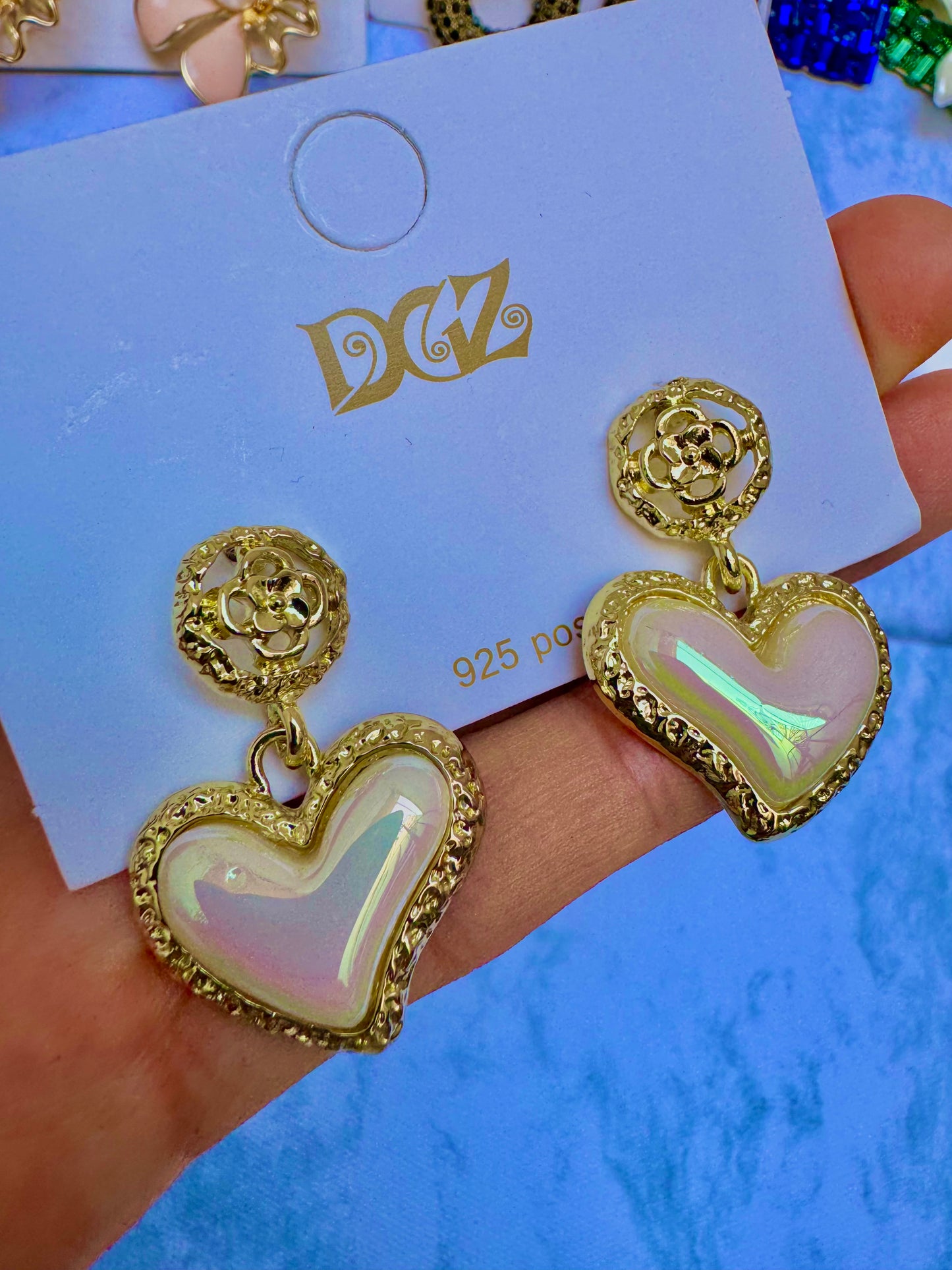 E1968 Aretes corazon tornasol dorado poste de plata 3.5cm