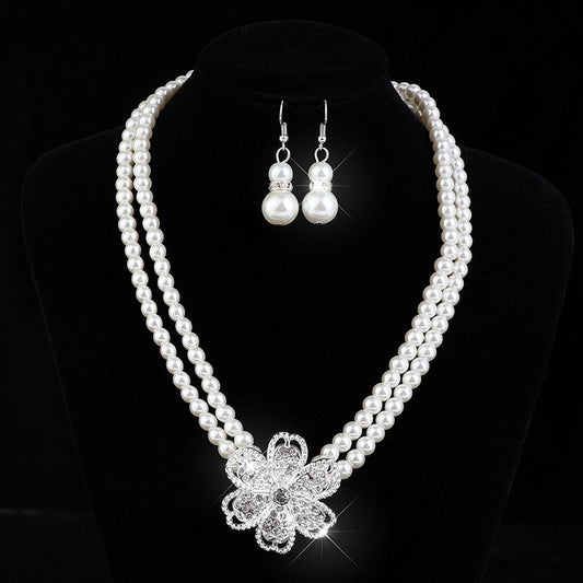C1616 Conjunto incluye collar aretes perlas collar 21cm aretes 4.5cm flor 4cm