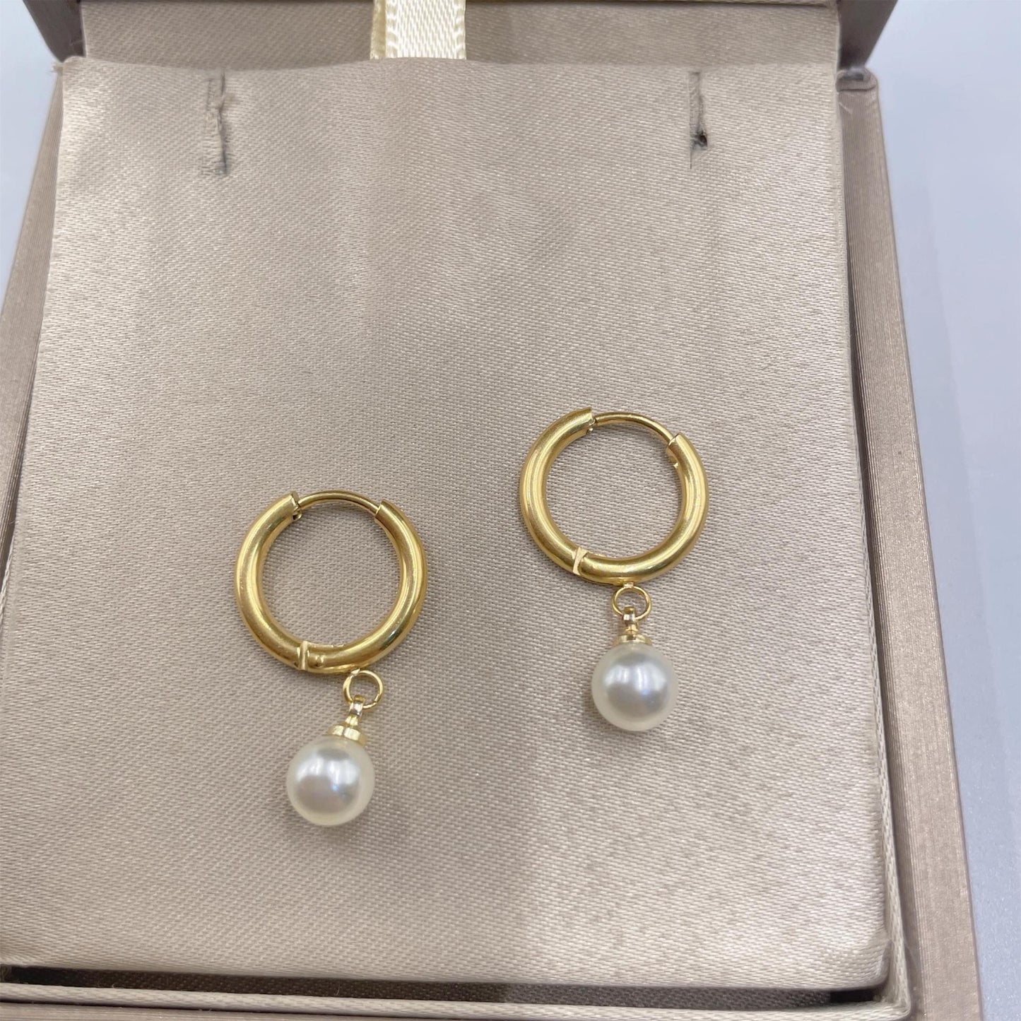 E6084 Aretes perla colgante 2cm acero titanio