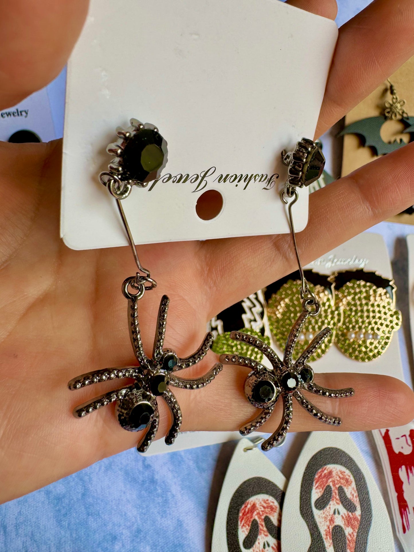 E366 Aretes Araña Halloween