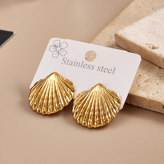J599 aretes concha de mar acero inoxidable 2.5cm