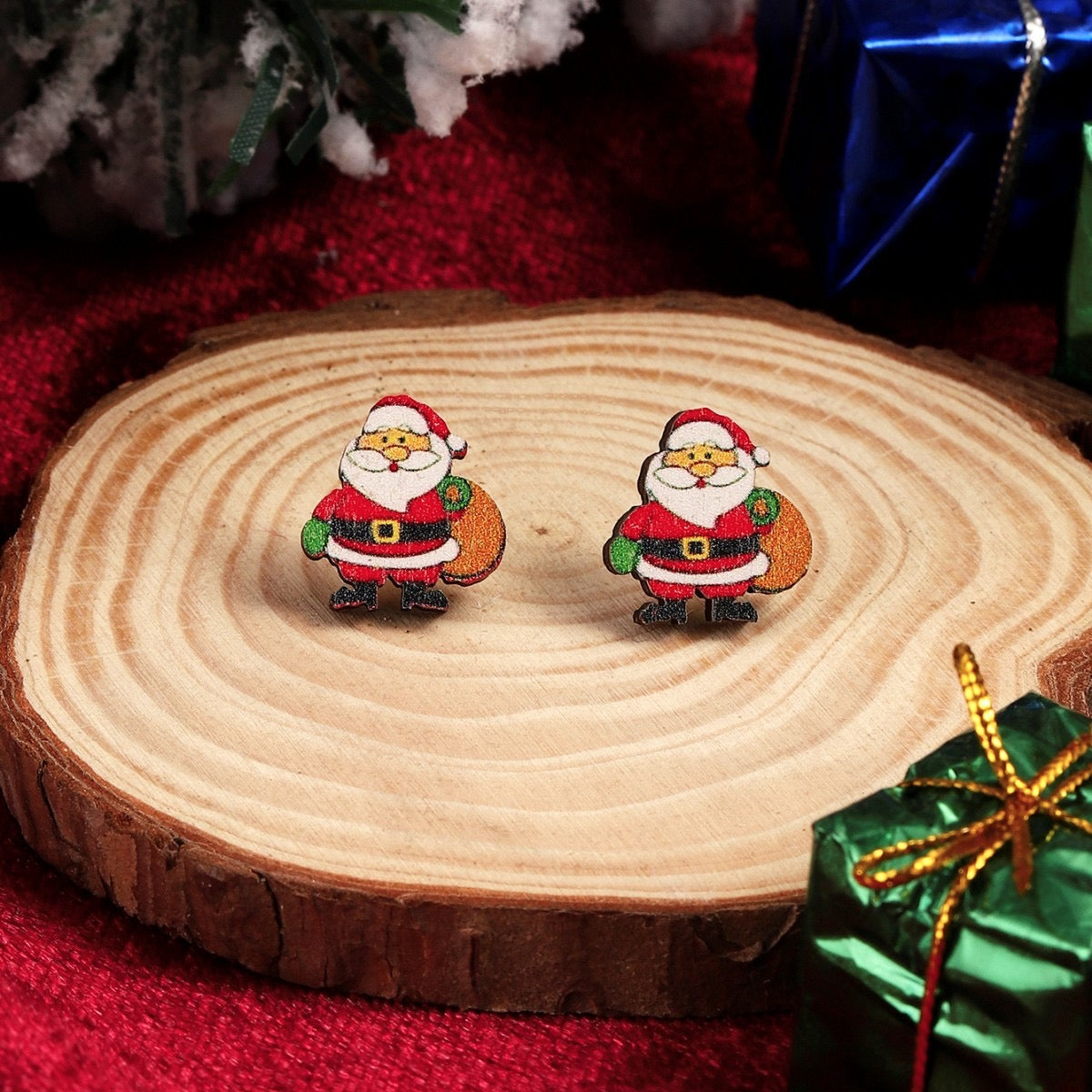 E2067 Aretes santa claus madera chicos