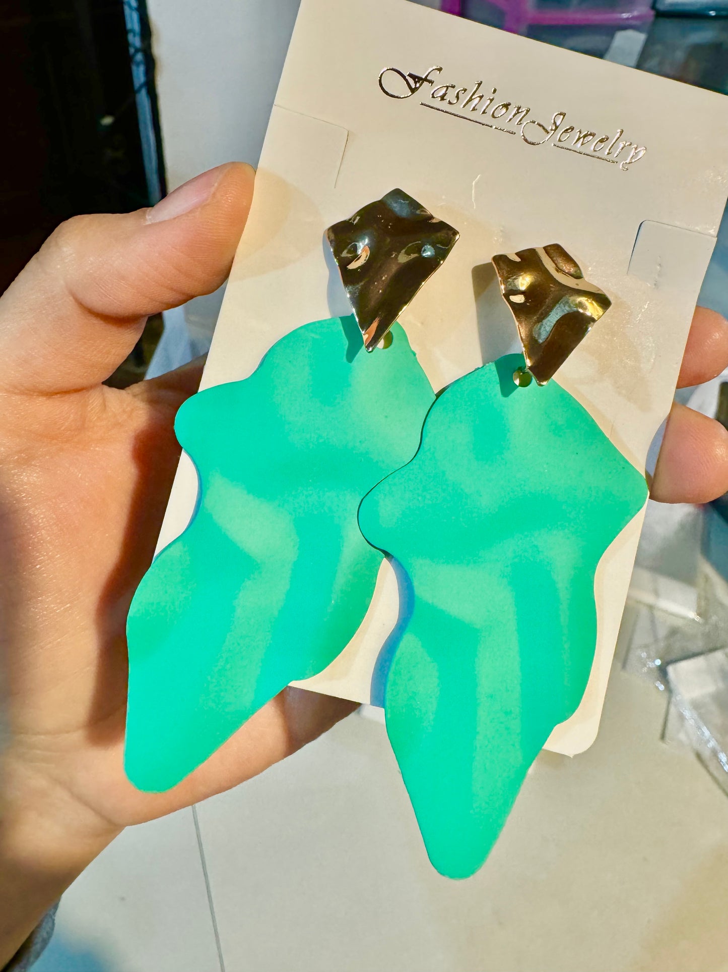 E151 Aretes grandes aleación pintura ligeros 9cm