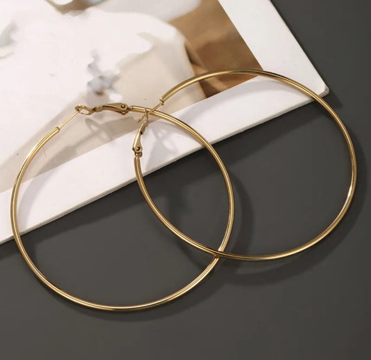 E3177 Aretes atracadas doradas aro acero inoxidable chapado en oro 18k diámetro 7cm