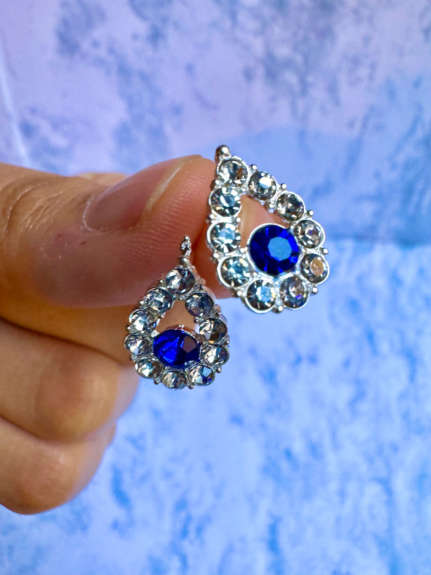 J188 Aretes Gota Cristal Azul