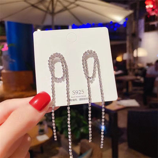 E3362P Aretes brillantes de fiesta aleacion 10cm