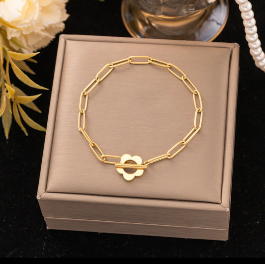 B728 Pulsera dorada flor acero inoxidable chapado en oro de 18k