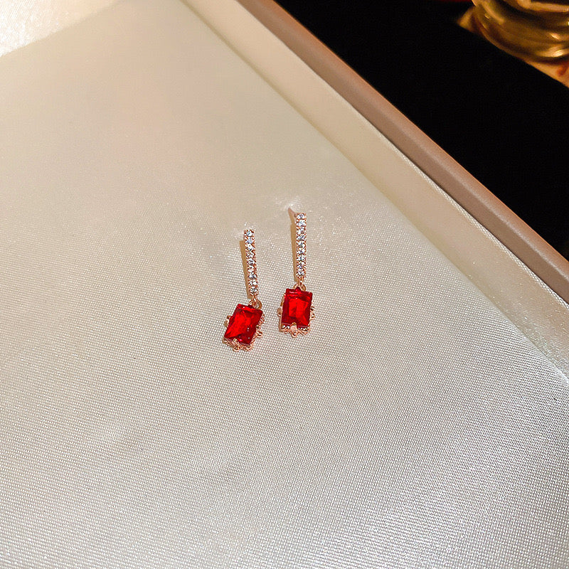 E2246 Aretes cristal mini zirconia elegante 2.3cm