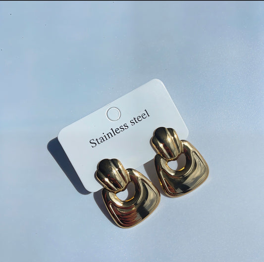 E5257 Aretes cuadrados dorados acero inoxidable