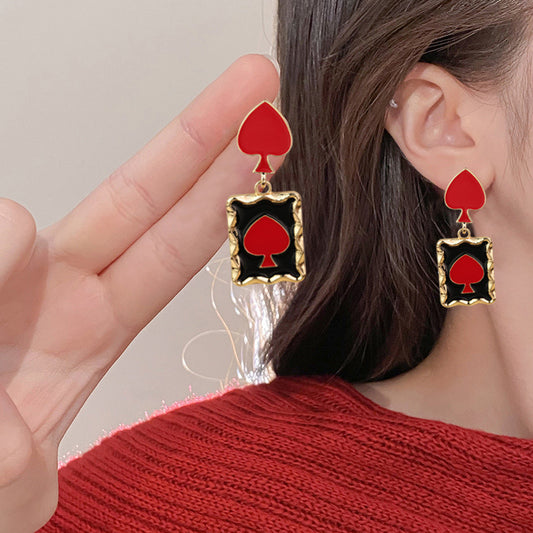 E7312 Aretes cartas esmaltadas aleacion 5cm