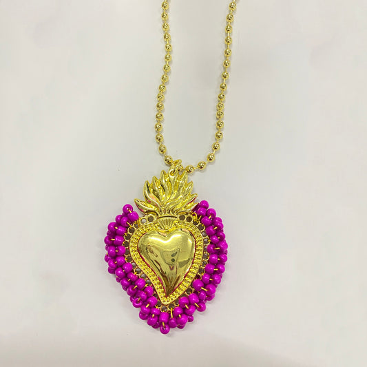 C635 Collar corazon dorado cuentas fucsia cobre chapado en oro 18k largo 26cm dije 5.5cm