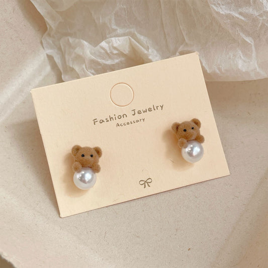 E2899 Aretes oso perla flocado 1.5cm