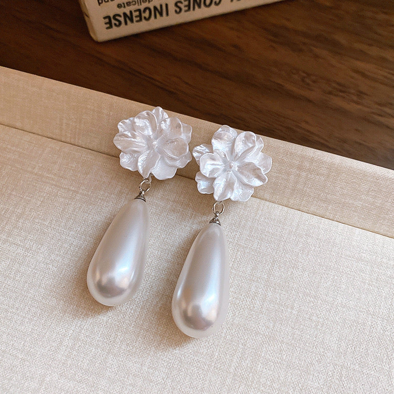 E3283 Aretes flor resina colgante 5cm