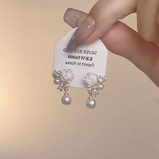 E3799 Aretes perla blanca aleacion 2cm