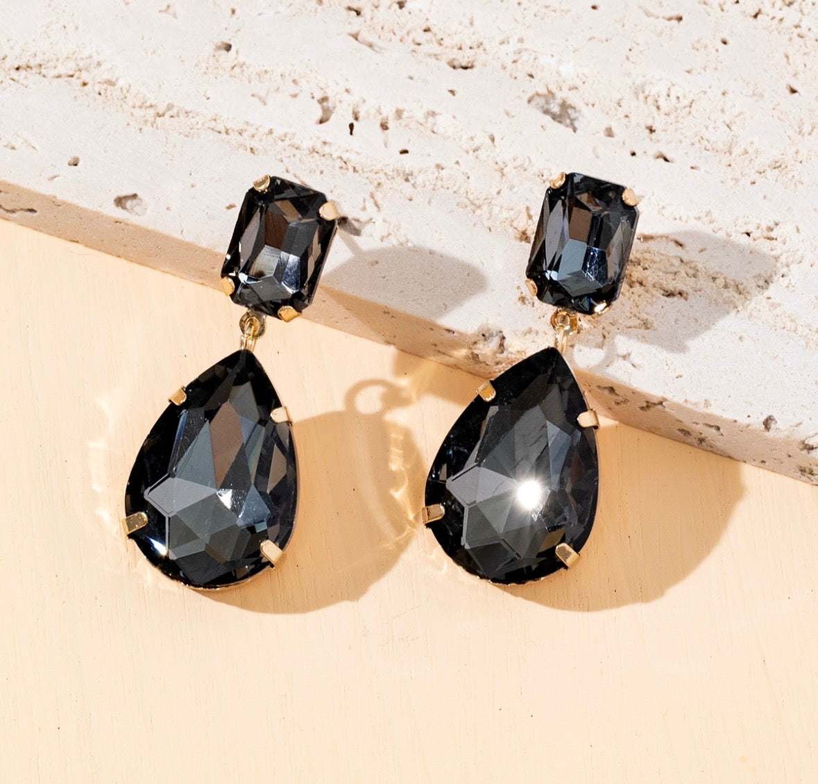 E5454 Aretes cristales negros brillantes elegantes de fiesta aleacion 4cm