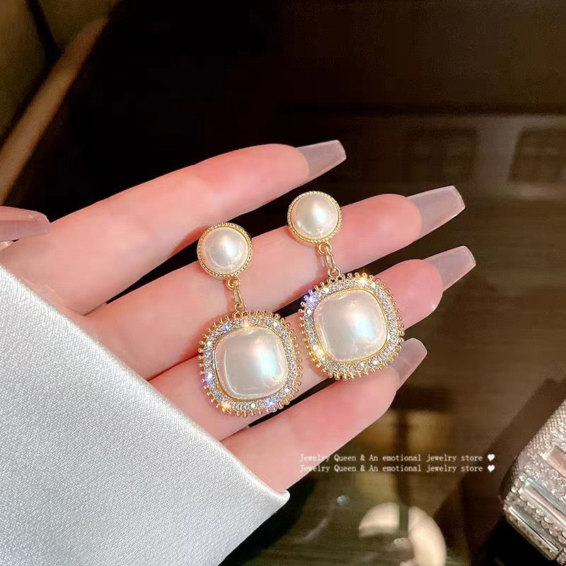 E3895 Aretes círculo perla aleacion 2.5cm