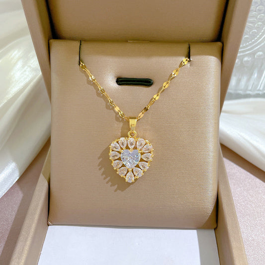 C731 Collar corazon cristal acero de titanio 22cm largo 2cm dije