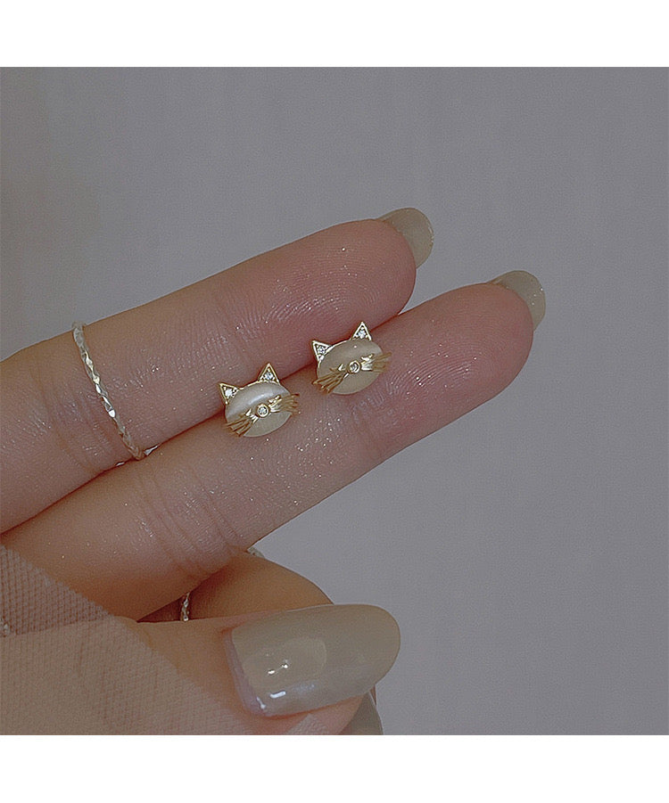 E3387 Aretes gato acrilico cobre 1cm
