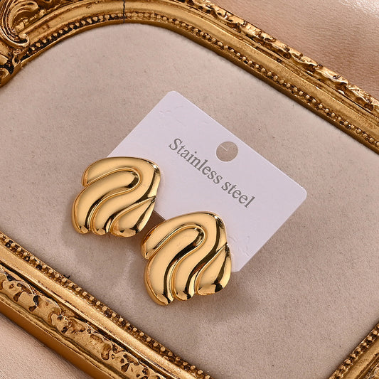 E4716 Aretes cuadro dorado acero inoxidable 2 cm