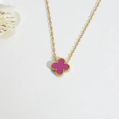 C699 Collar trebol rosa acero de titanio 22cm largo 1.5 dije
