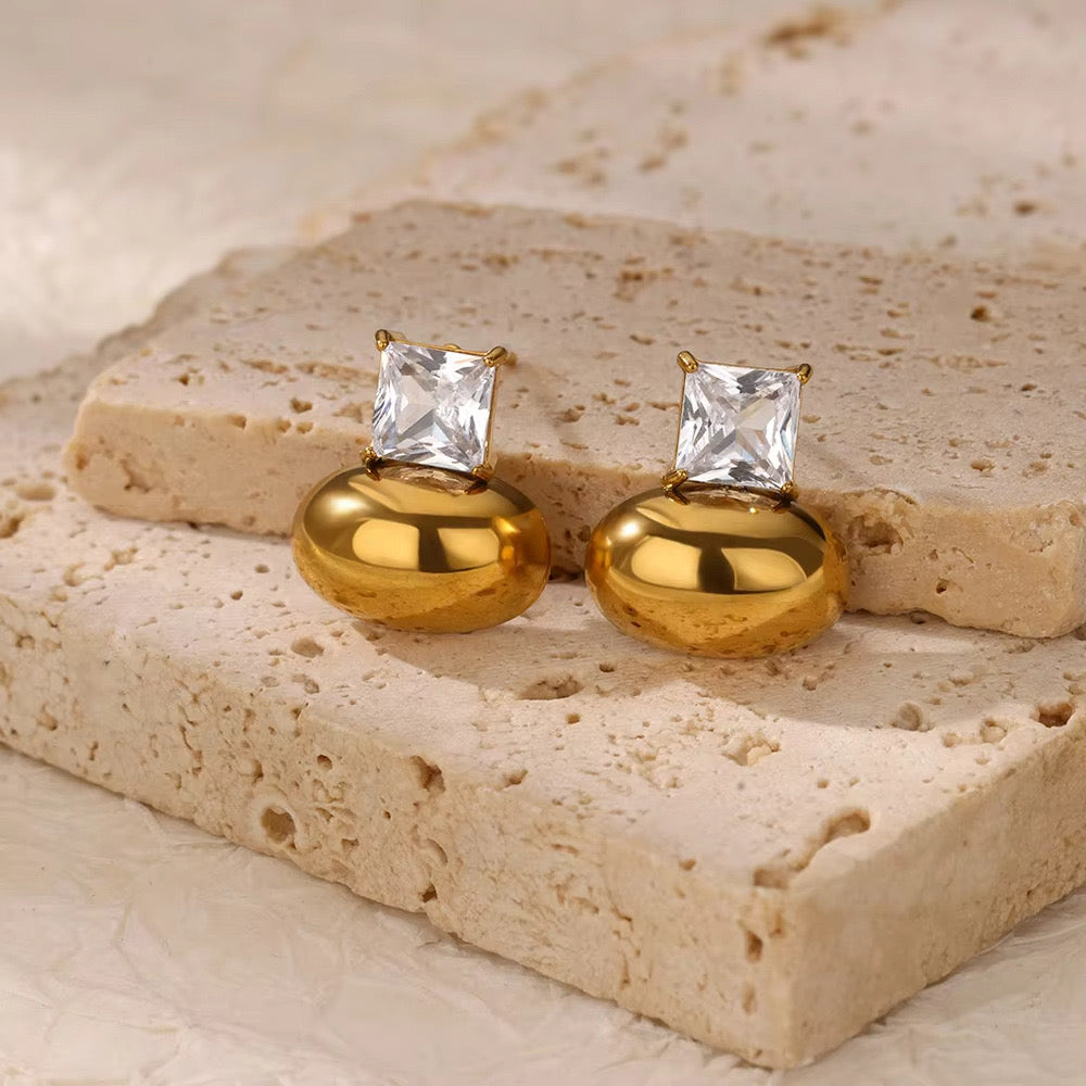 E3268 Aretes dorado cristal acero inoxidable 1.5cm