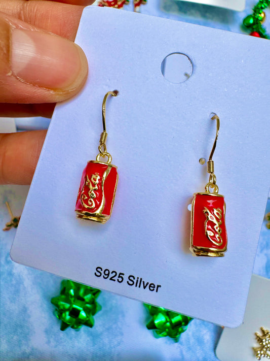 E1855 Aretes coca cola lata metal esmaltado poste de plata 2.7cm