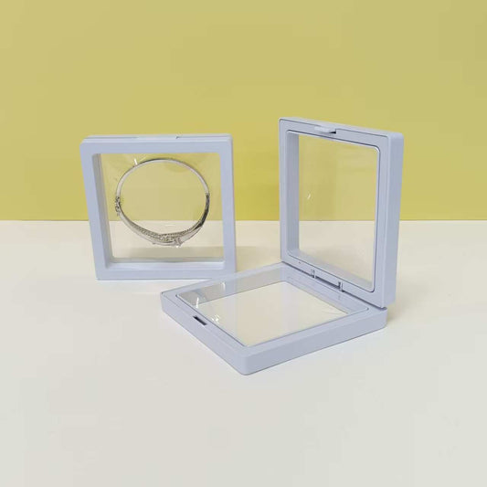 DM08 Pieza blanca  de plástico exhibidor de aretes/ collares y pulseras anillos joyeria en general precio por pieza.