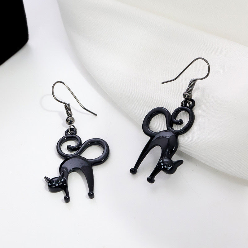 E3986 Aretes gato negro Halloween aleacion 4.5cm