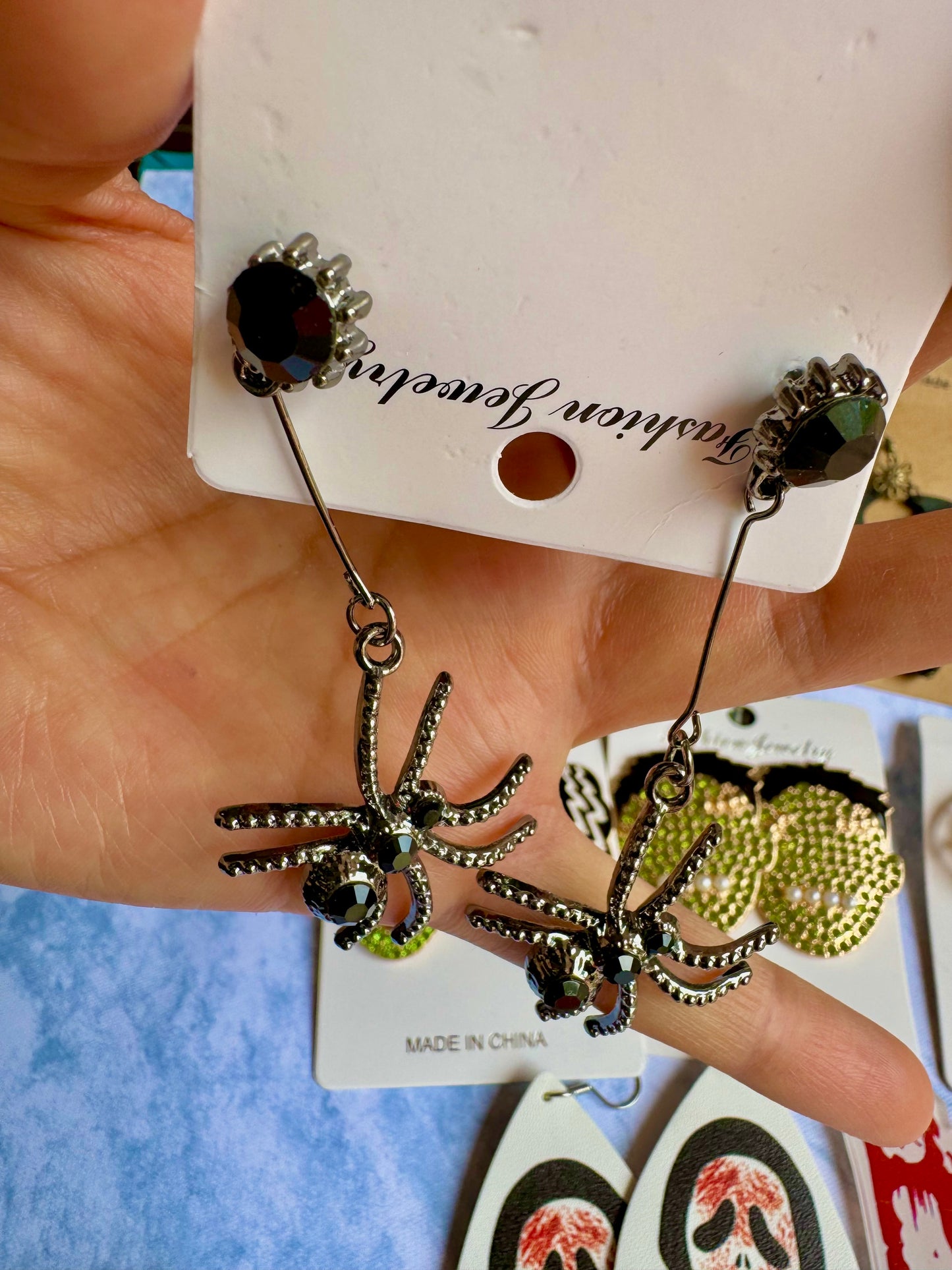 E366 Aretes Araña Halloween