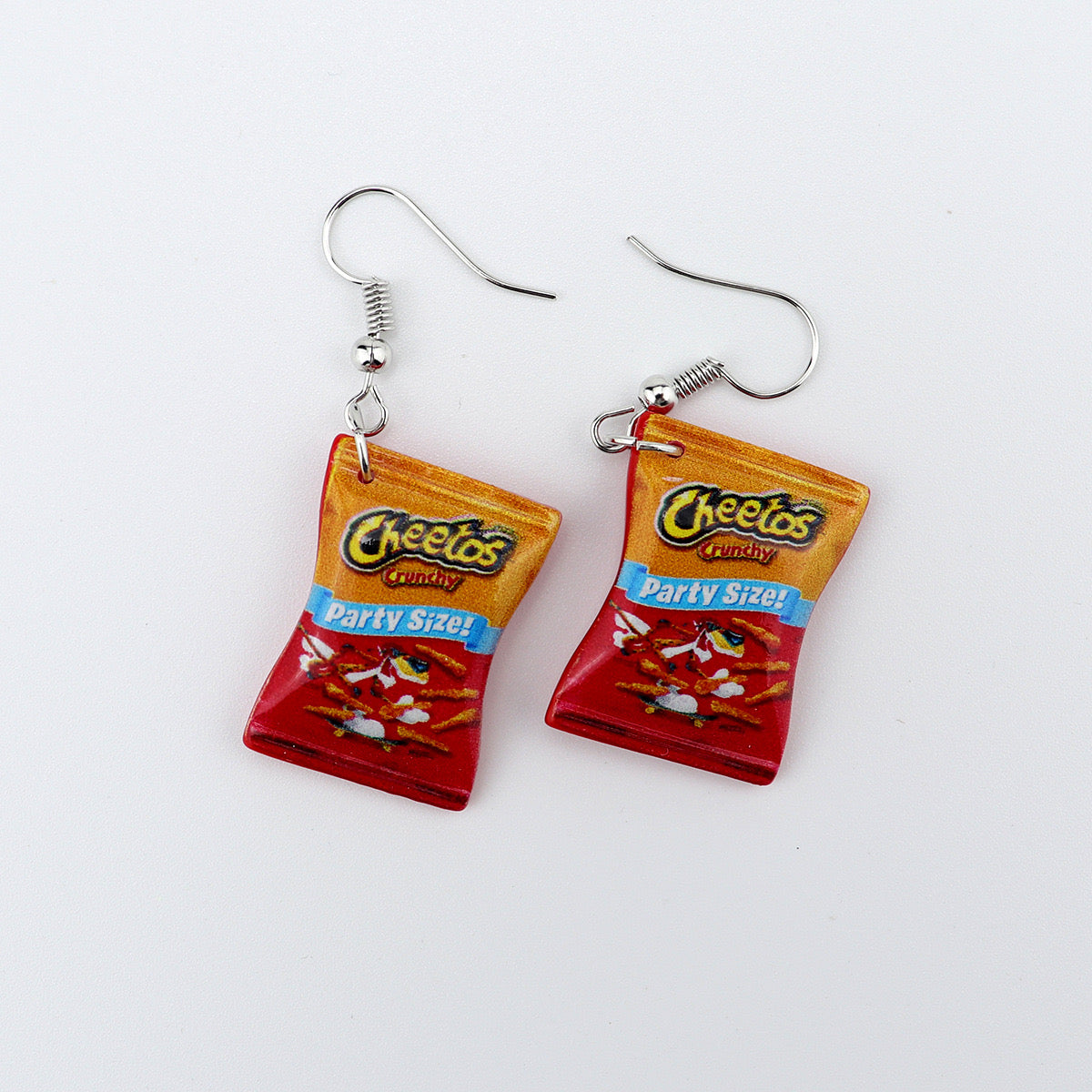 E7133 Aretes cheetos animados aleacion 1.5cm